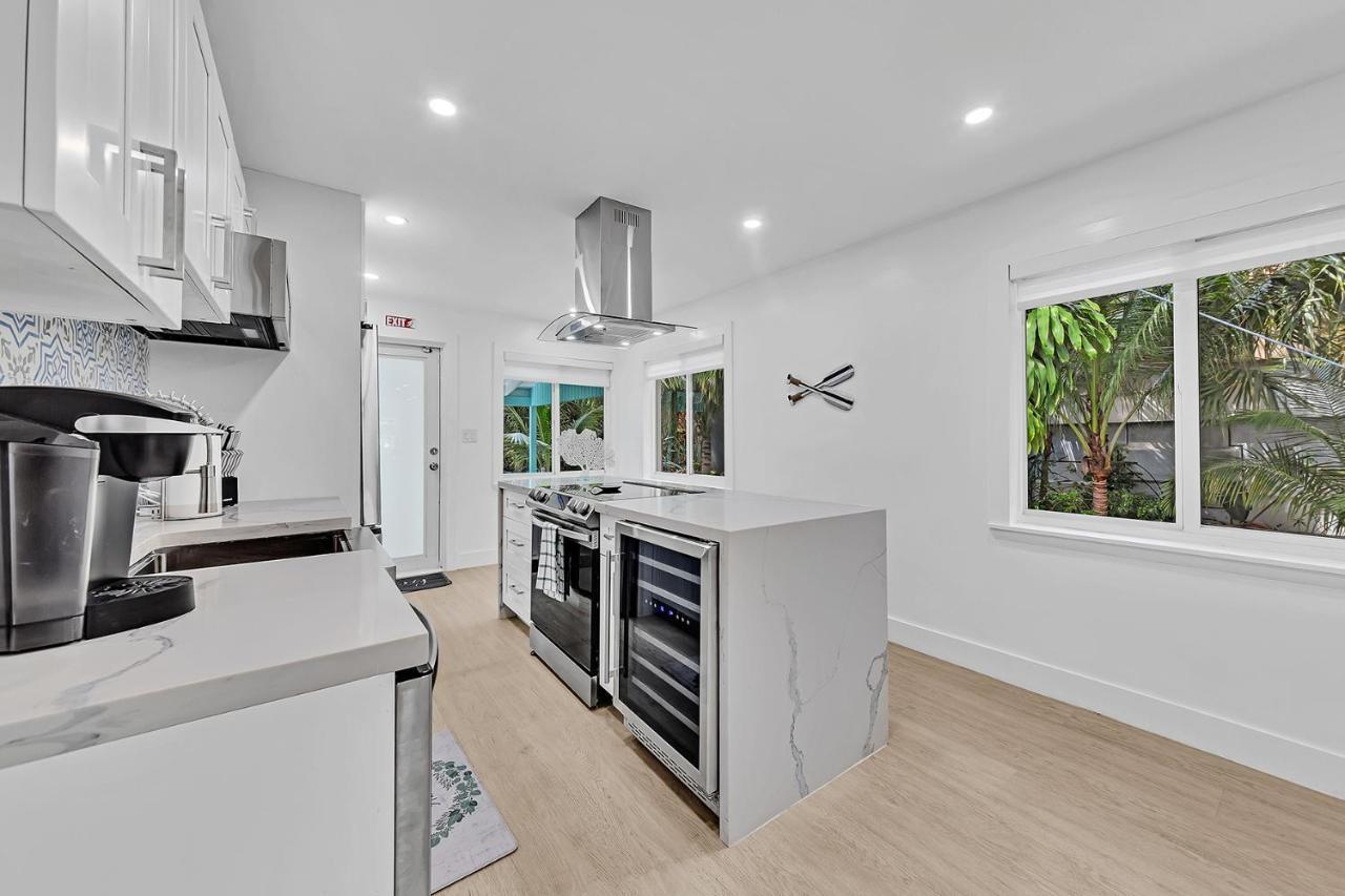 Welcome To Paradise! Secluded 4 Bed, 3 Bath, Pool Fort Lauderdale Eksteriør bilde
